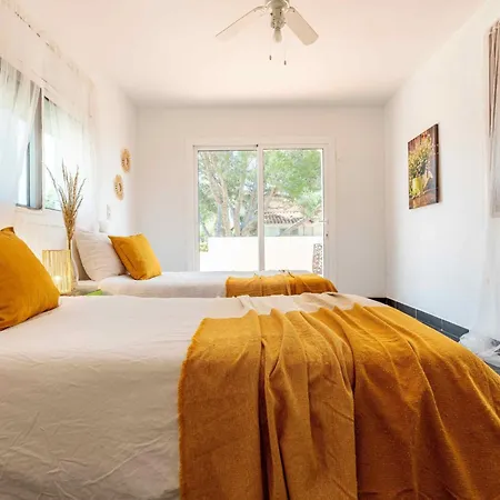 Holiday home Holiday Sol By Interhome Les Tres Cales