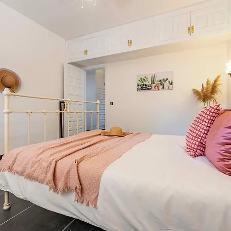 Holiday Sol By Interhome Holiday home Les Tres Cales